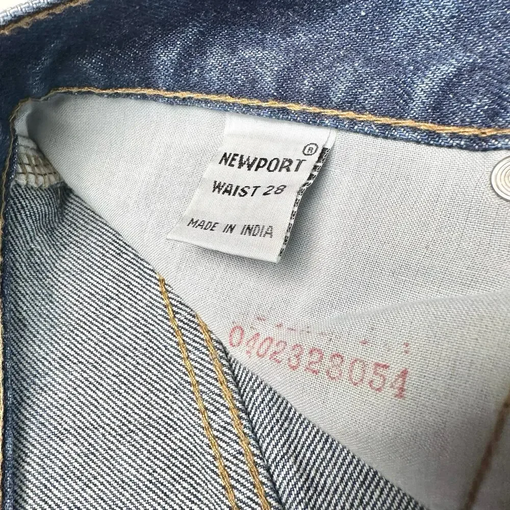 Newport Jeanswear | Women | Classic Dark Stonewash Straight Leg Jeans | Size 28